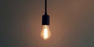 Converting Light Bulb Lifespan Hours to Years