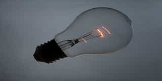 The Complete History of the Light Bulb - From Thomas Edison to LEDs