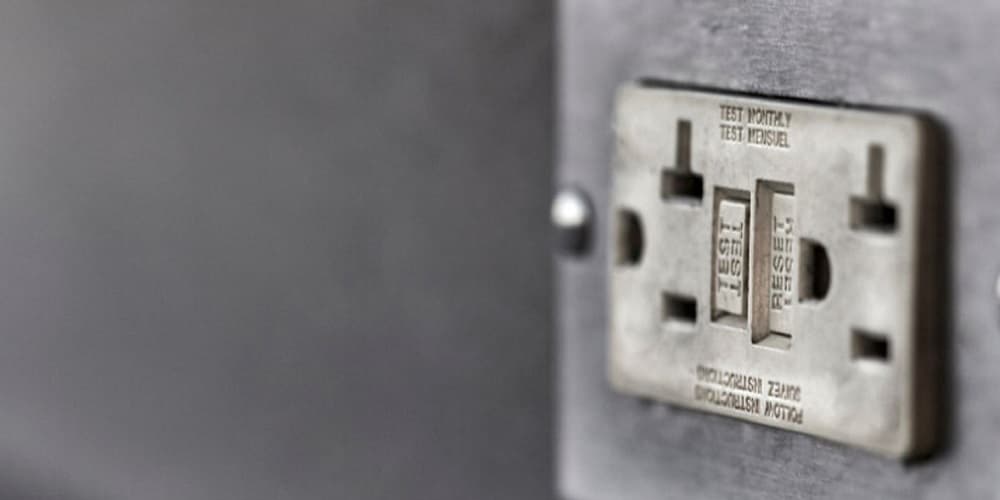 How GFCI Receptacles Keep You Safe