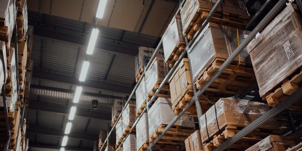 High Bay and Low Bay Fixtures: Choosing the Right Lighting for Your Space!