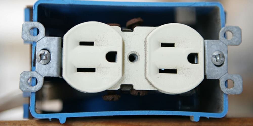 When to Change Your Outlets