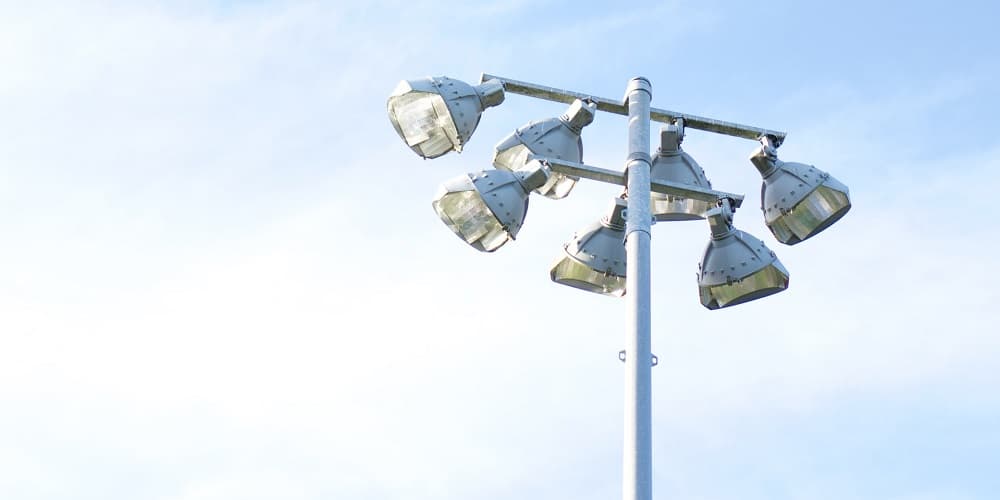 What is a Metal Halide and the Lumen Output?