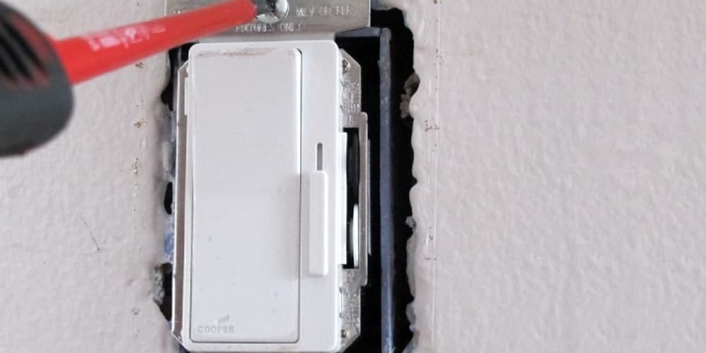 Installing a New Dimmer Switch 