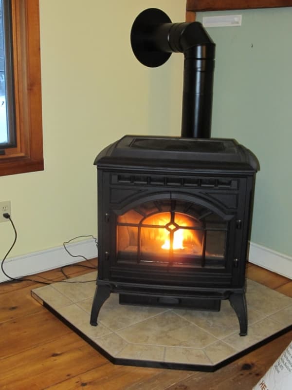 Pellet stove heater