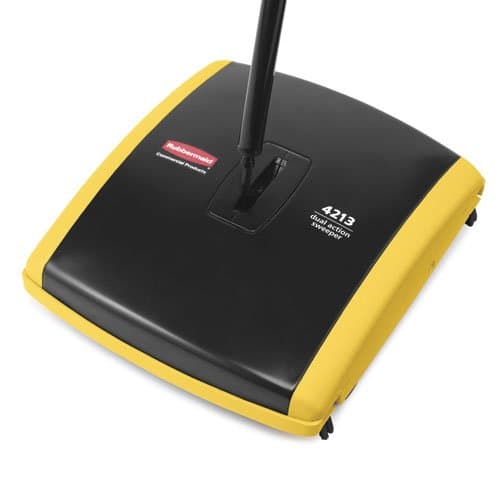 Rubbermaid Black Dual Action Sweeper